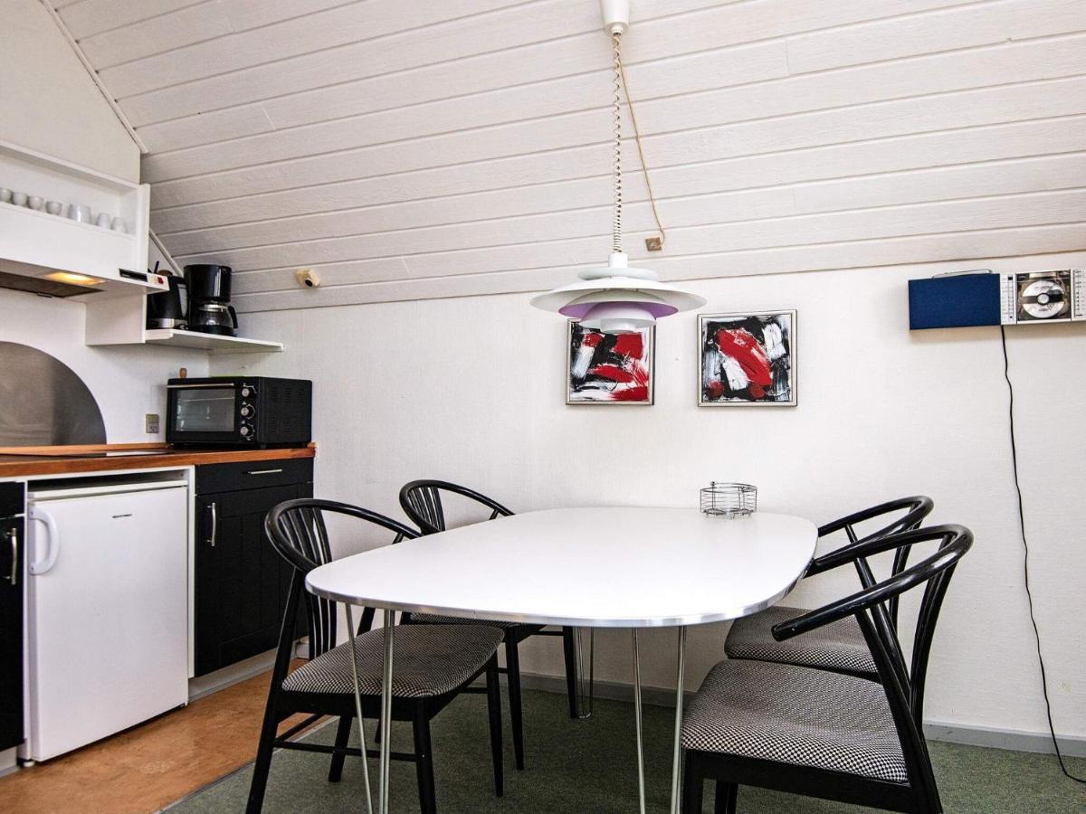 Sønderby 4 Person Holiday Home In R M מראה חיצוני תמונה